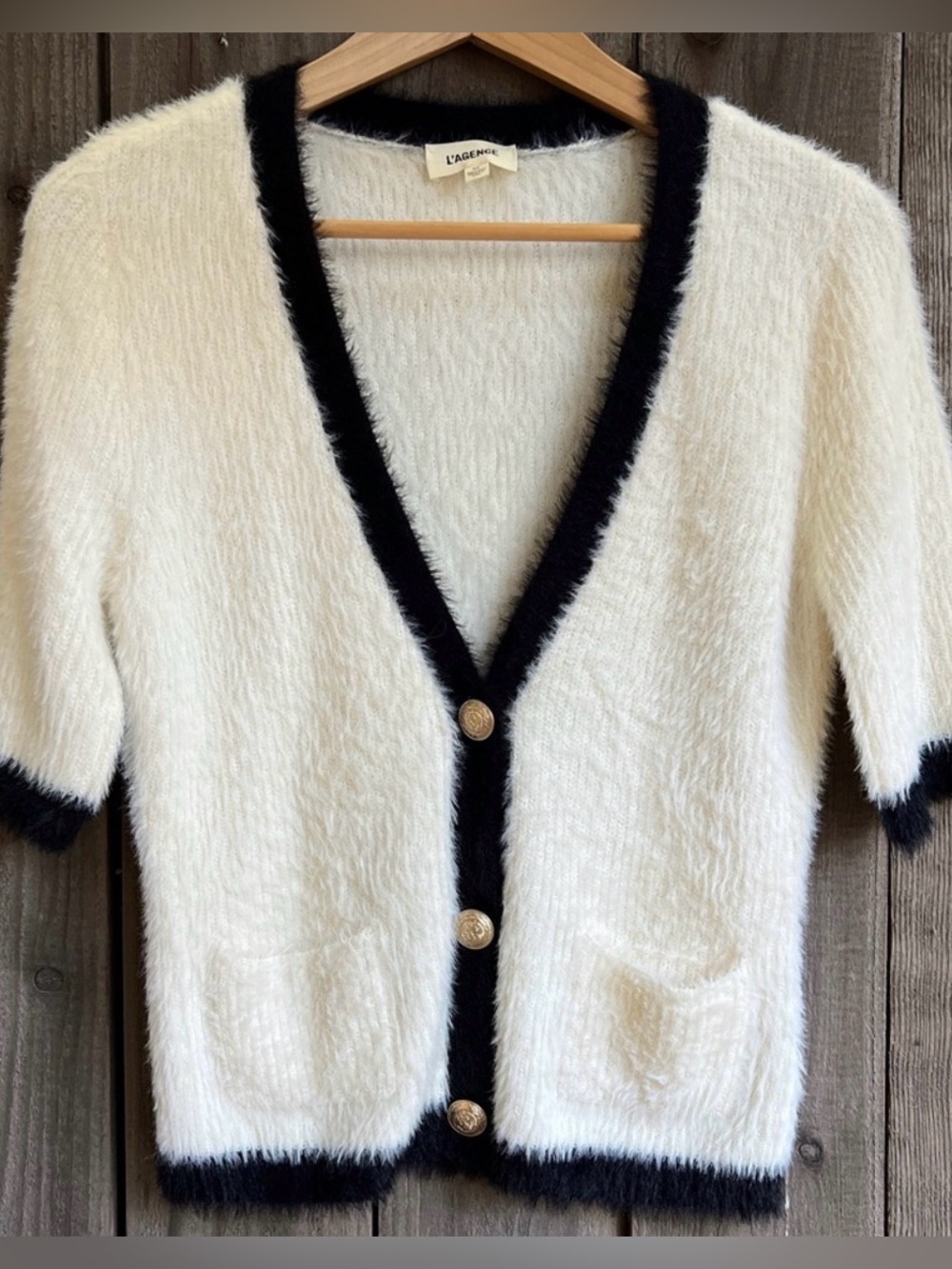 L'AGENCE Cream & Black Fuzzy V-Neck Short-Sleeve Cardigan